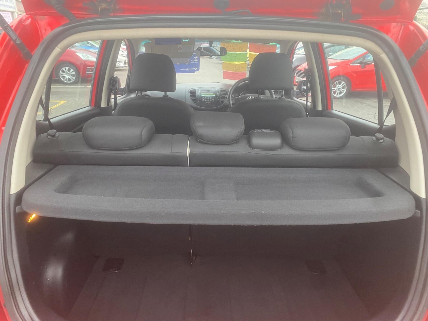 Used Hyundai i10 2013 for sale - 77305850: Photo 45