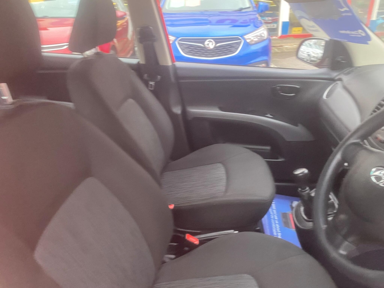 Used Hyundai i10 2013 for sale - 77305850: Photo 54