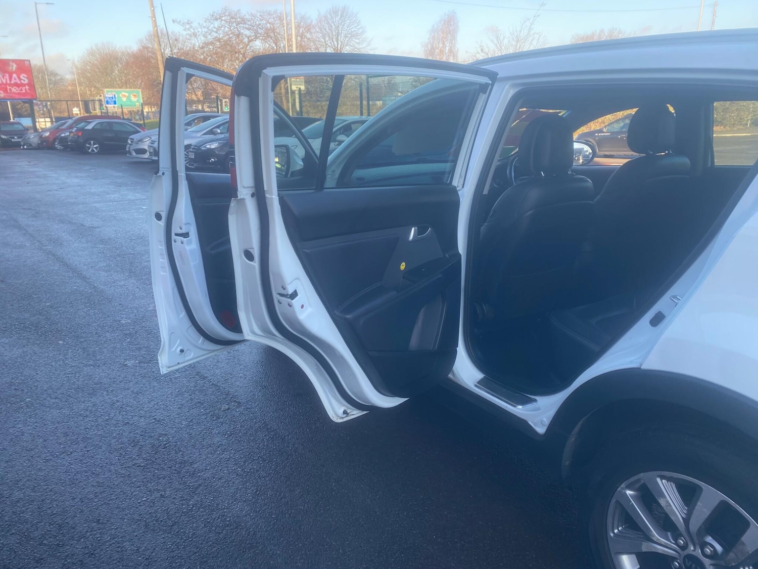 Used Kia Sportage 2015 for sale - 76781720: Photo 44