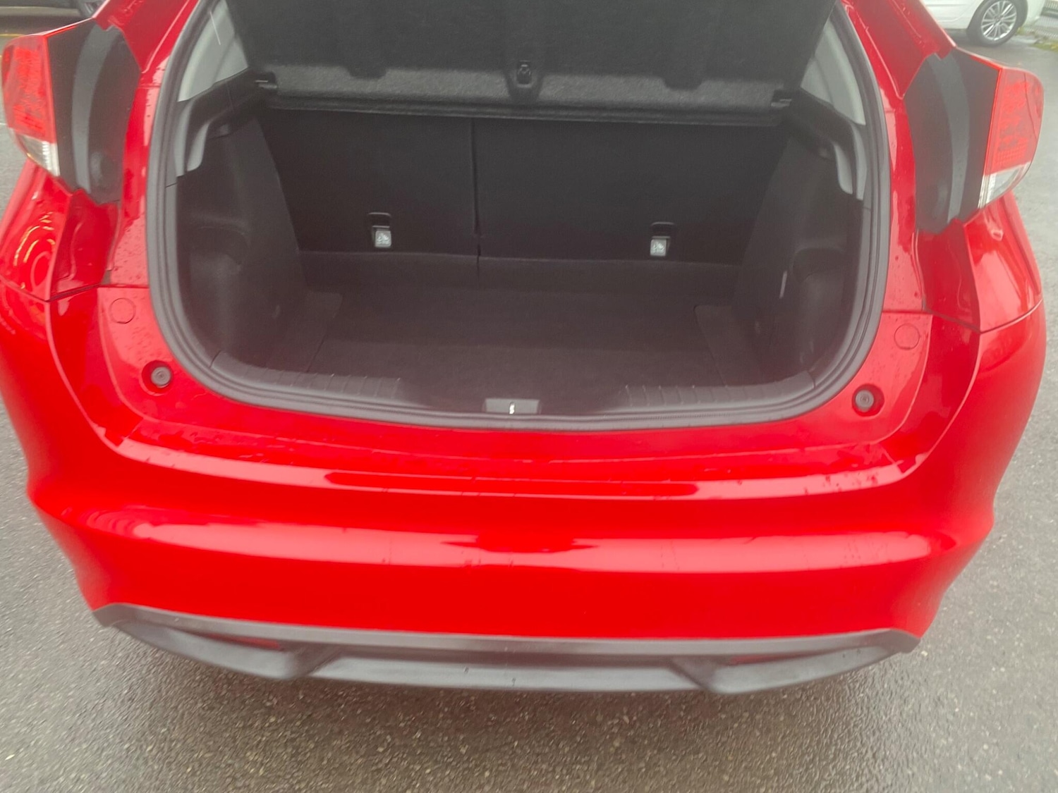 Used Honda Civic 2014 for sale - 76993230: Photo 30