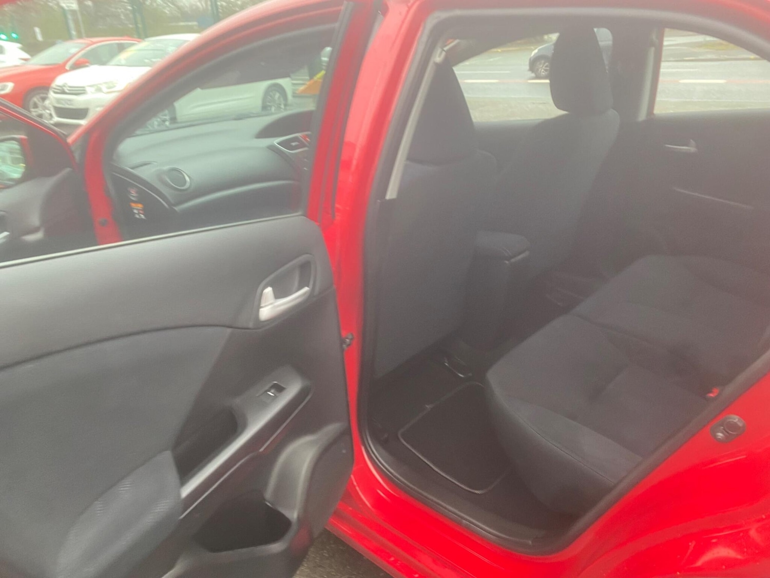 Used Honda Civic 2014 for sale - 76993230: Photo 45