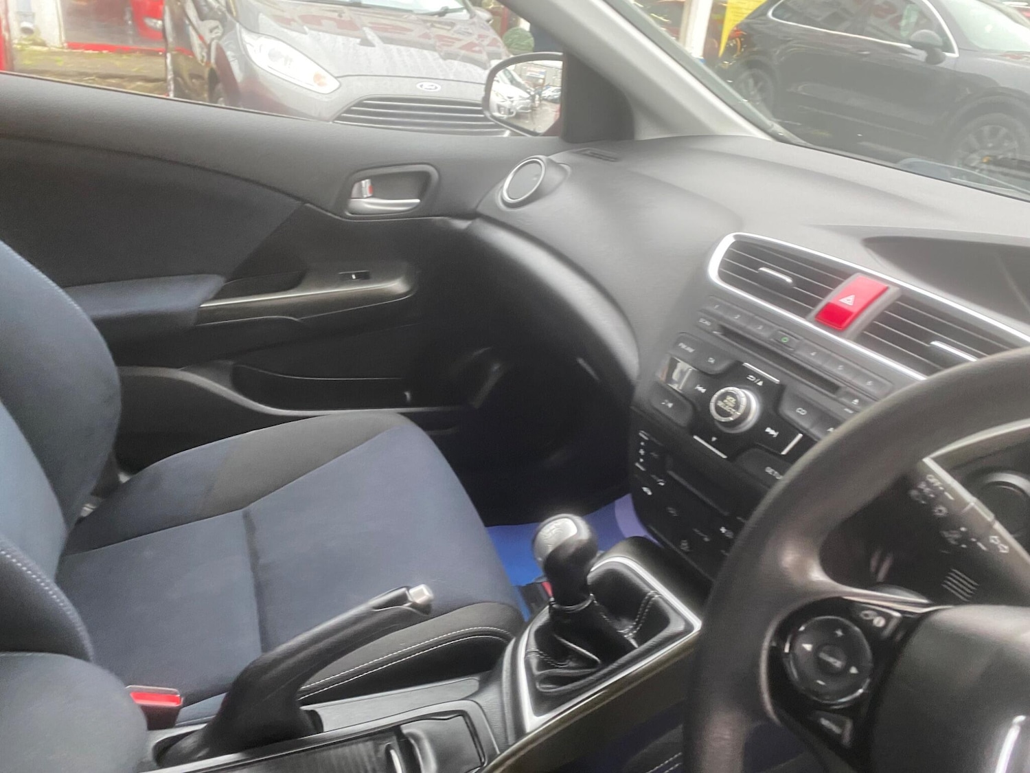 Used Honda Civic 2014 for sale - 76993230: Photo 58