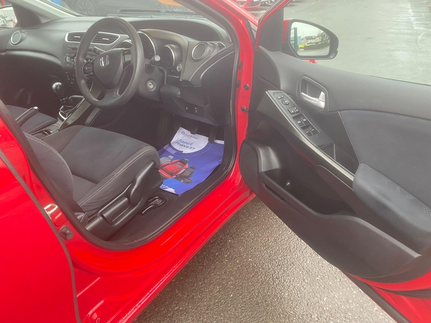 Used Honda Civic 2014 for sale - 76993230: Photo 64