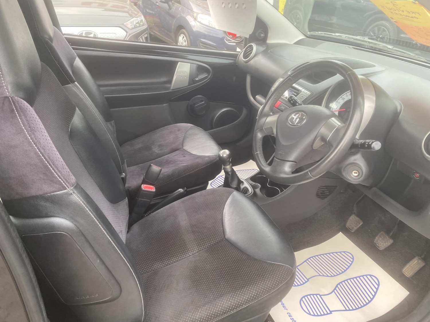 Used Toyota AYGO 2012 for sale - 76549454: Photo 48