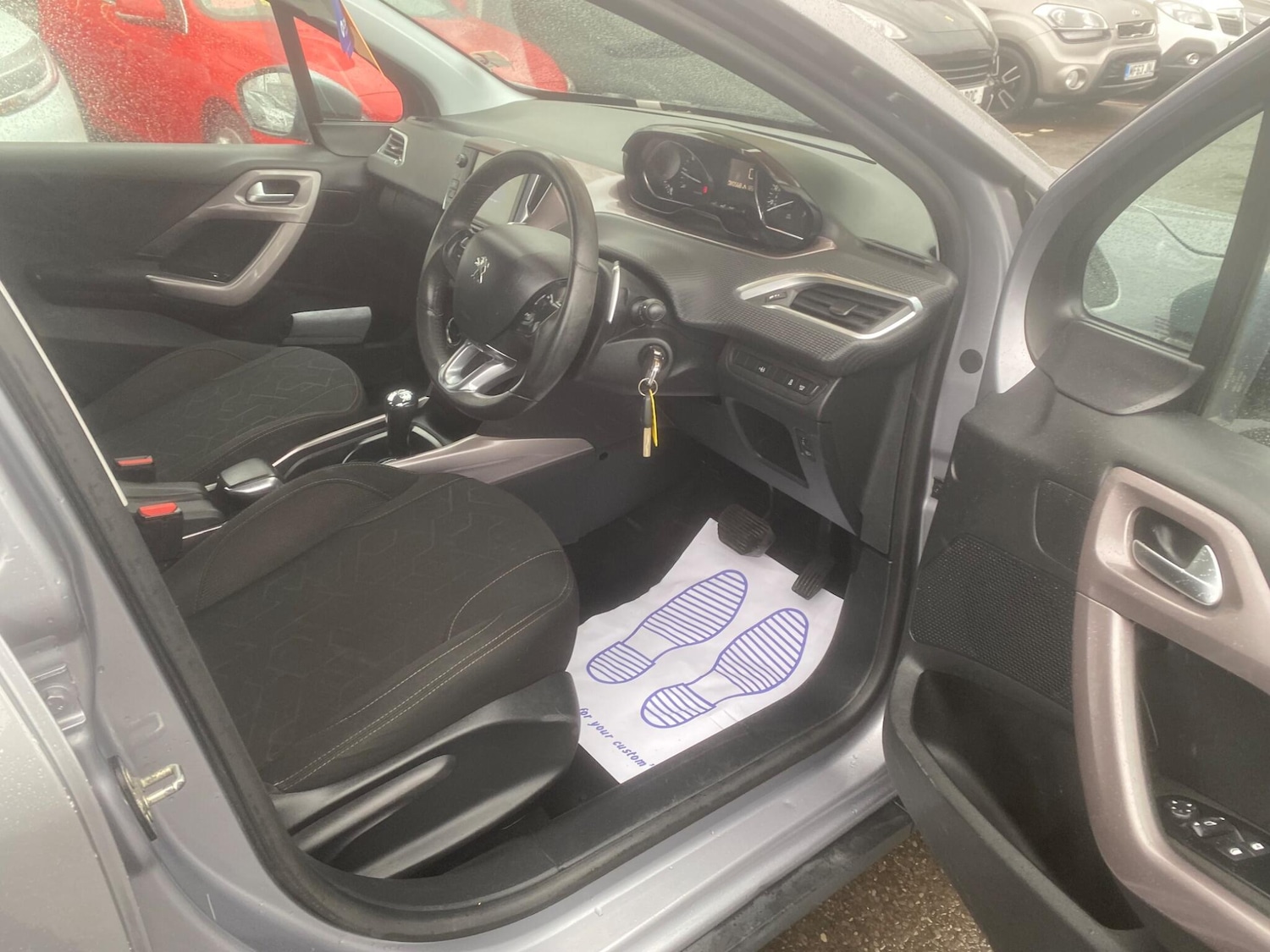 Used Peugeot 2008 2013 for sale - 76988311: Photo 70