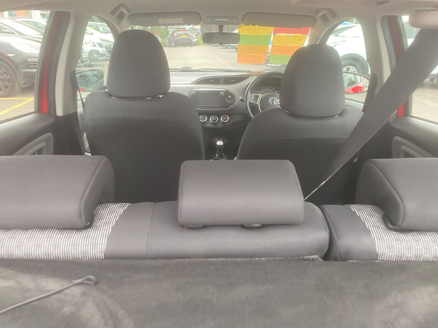 Used Toyota Yaris 2015 for sale - 76550633: Photo 36