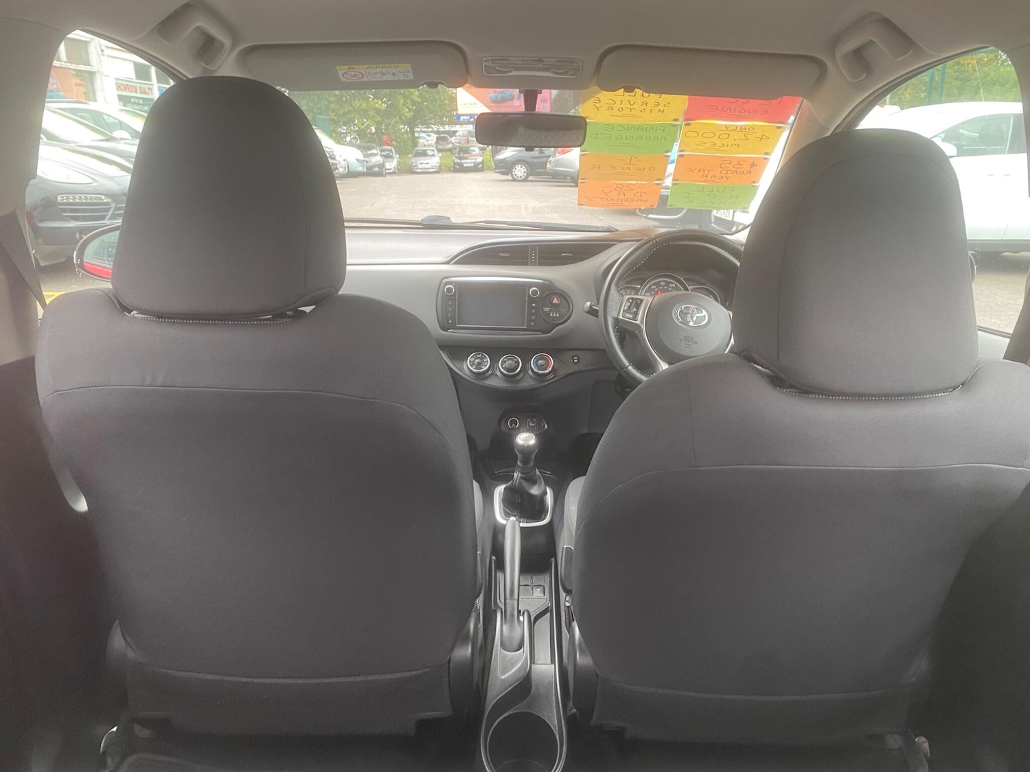 Used Toyota Yaris 2015 for sale - 76550633: Photo 39