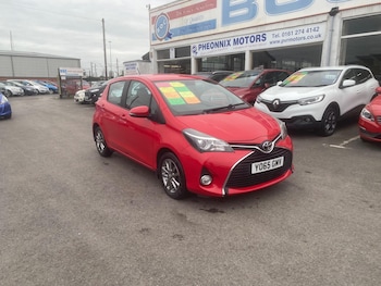 Used Toyota Yaris 2015 for sale - 76550633: Photo