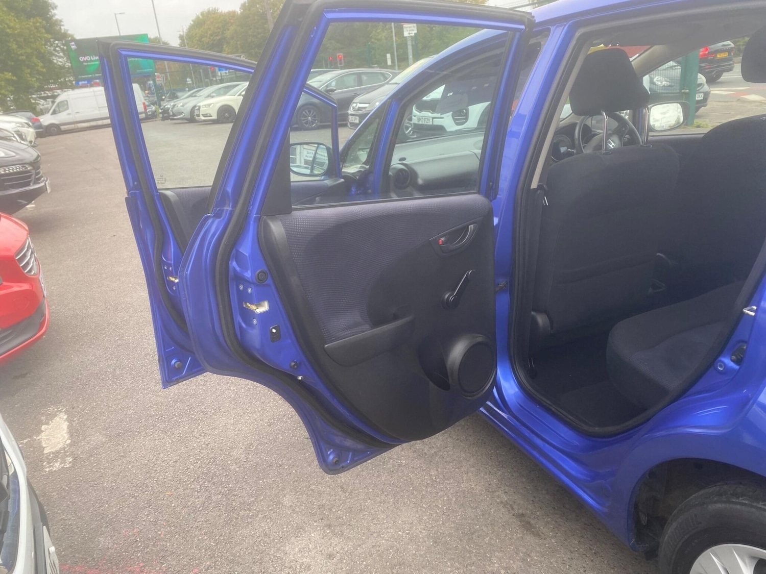 Used Honda Jazz 2013 for sale - 76549376: Photo 34