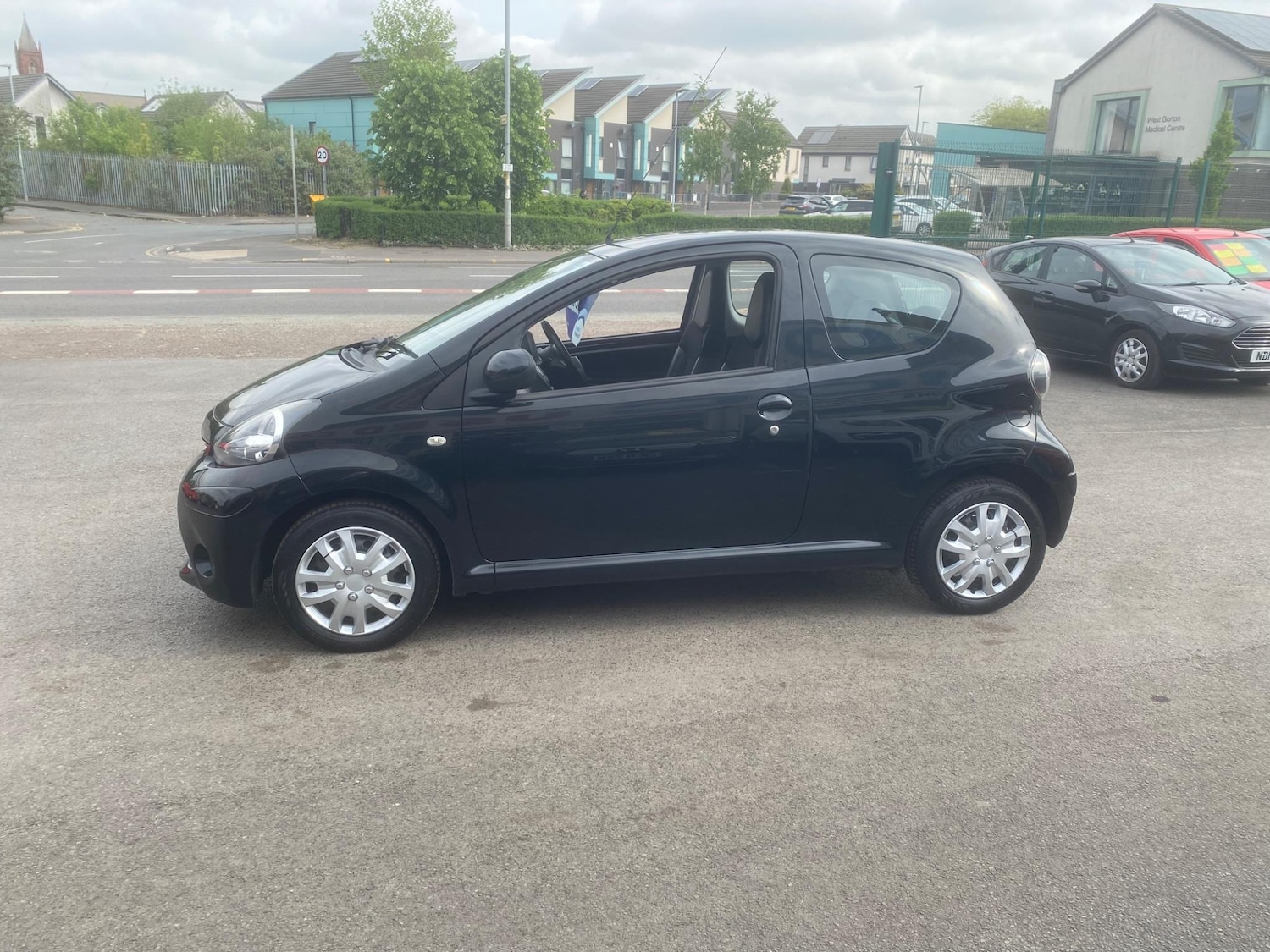 Used Toyota AYGO 2012 for sale - 76991134: Photo 11