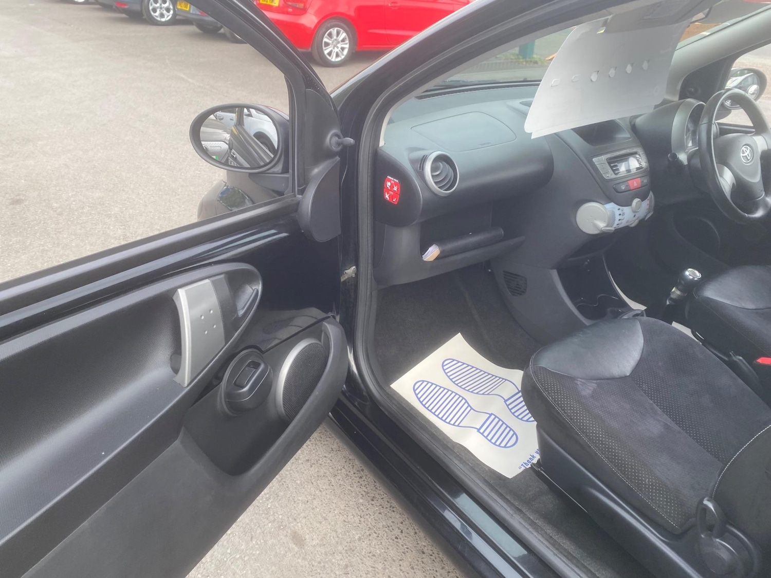 Used Toyota AYGO 2012 for sale - 76991134: Photo 19