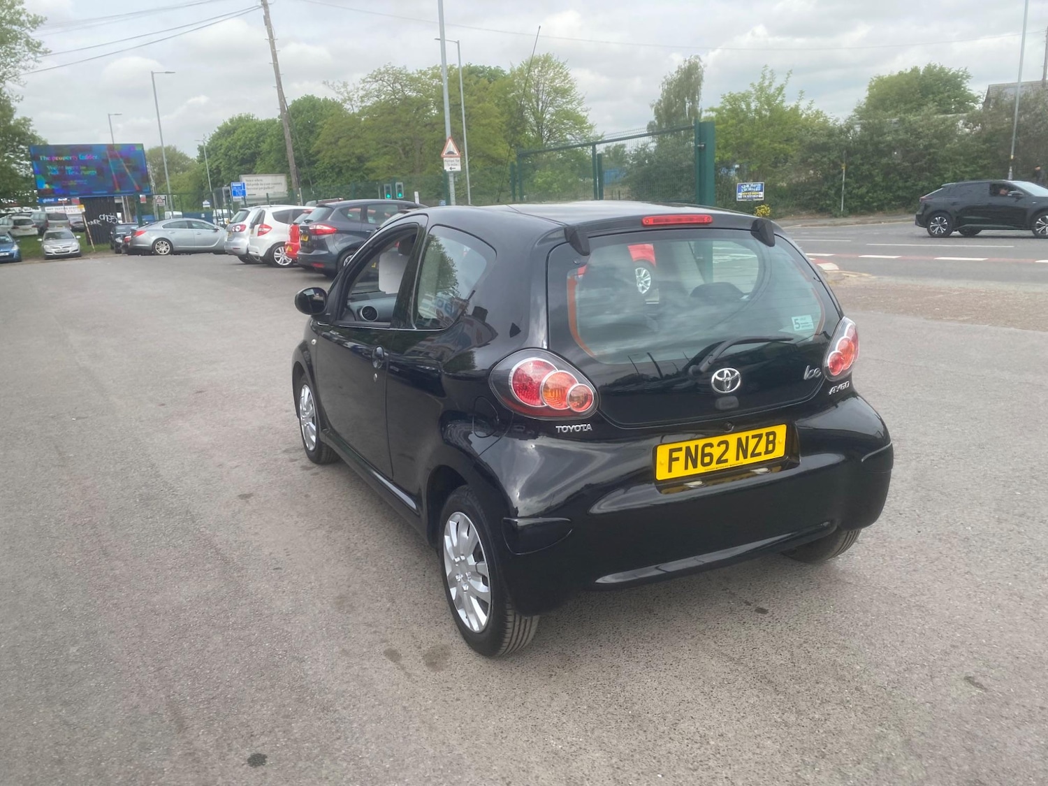 Used Toyota AYGO 2012 for sale - 76991134: Photo 27