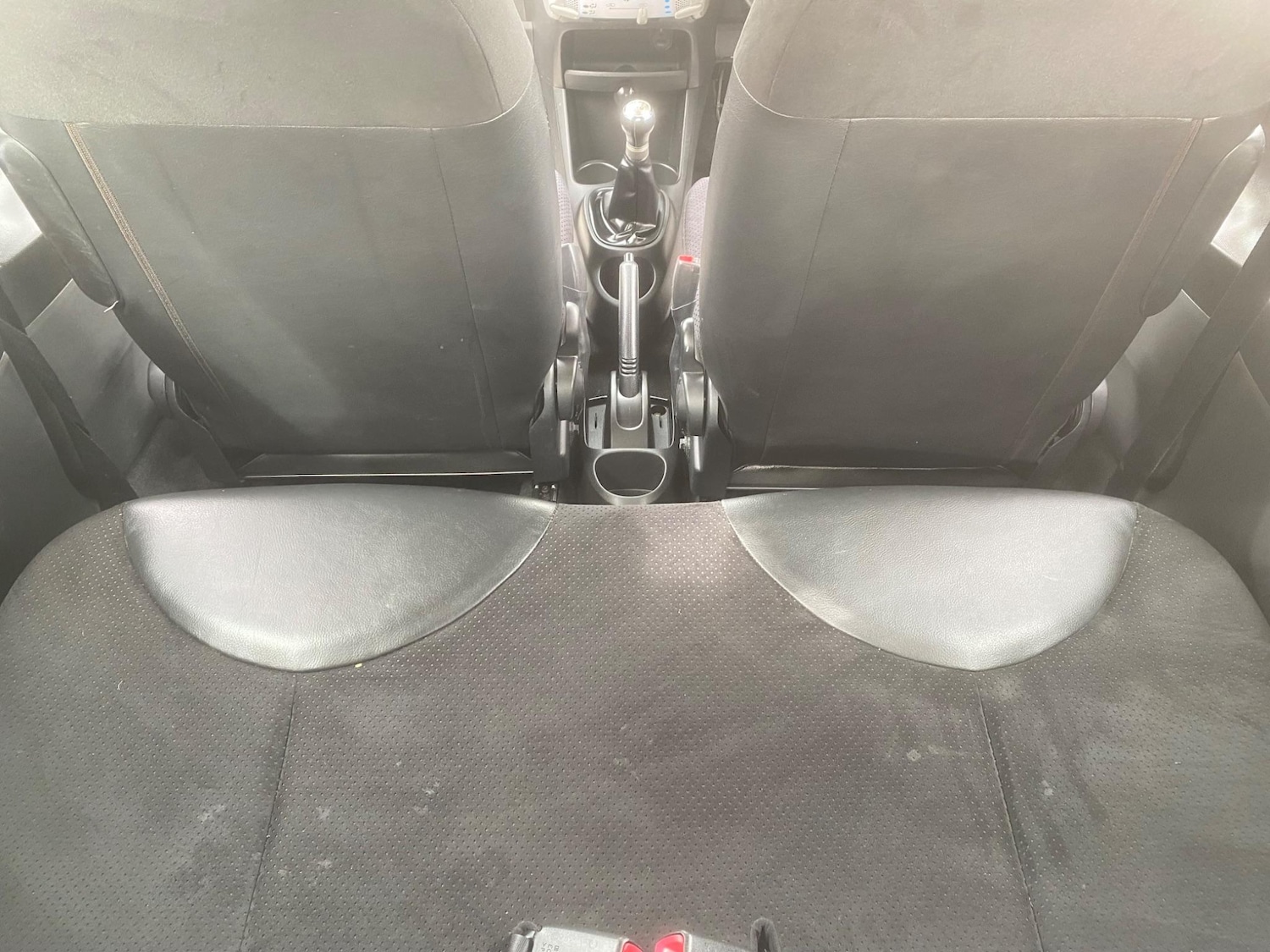 Used Toyota AYGO 2012 for sale - 76991134: Photo 32