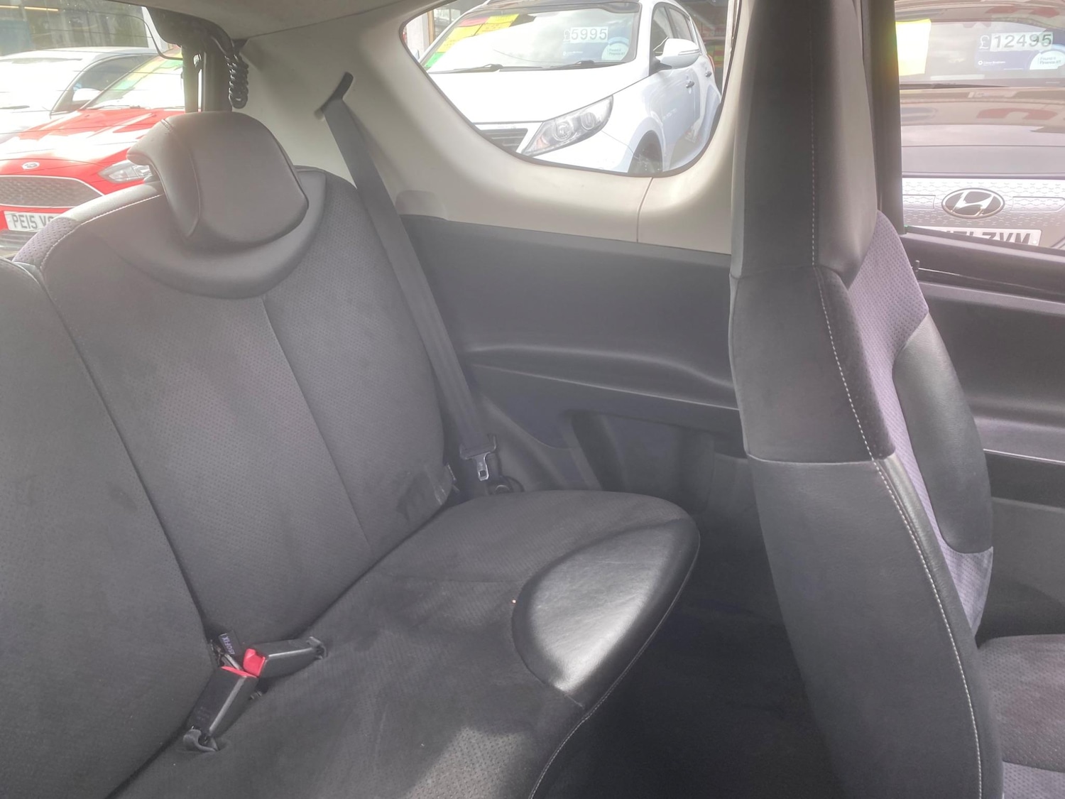 Used Toyota AYGO 2012 for sale - 76991134: Photo 49