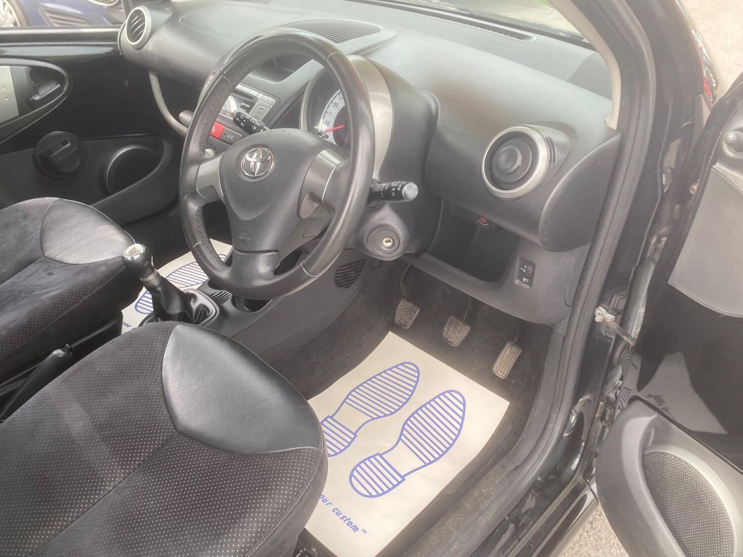 Used Toyota AYGO 2012 for sale - 76991134: Photo 53