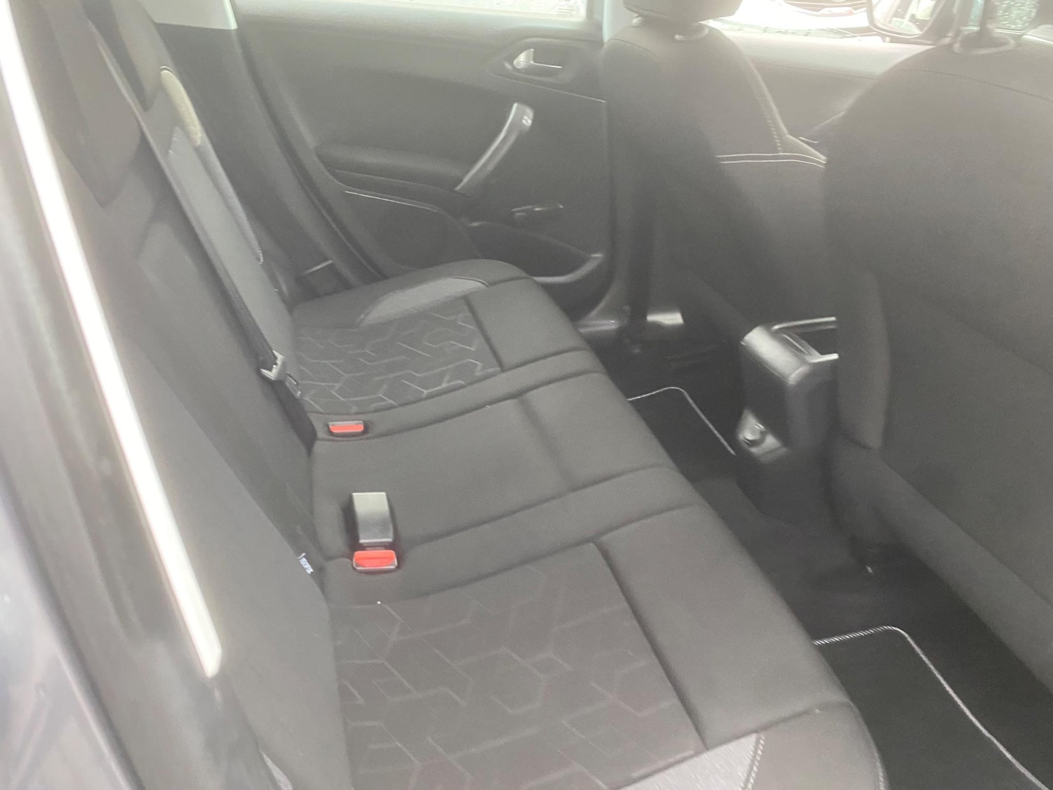 Used Peugeot 2008 2016 for sale - 76990418: Photo 49