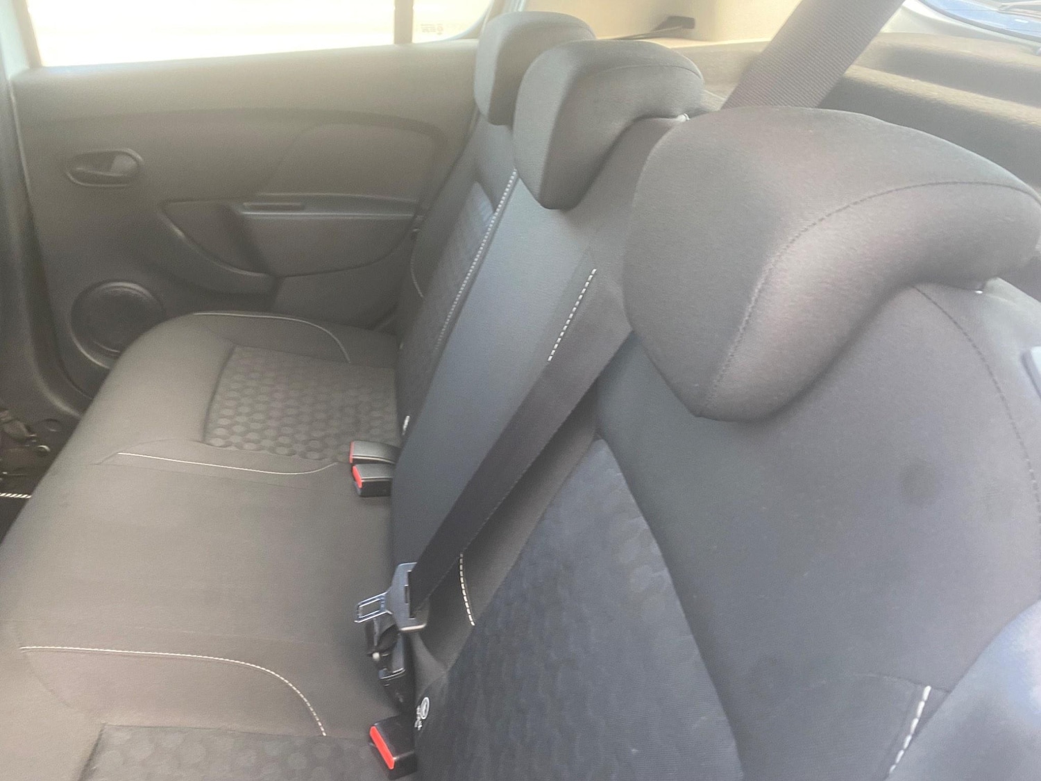 Used Dacia Sandero for sale - 76550566: Photo 28