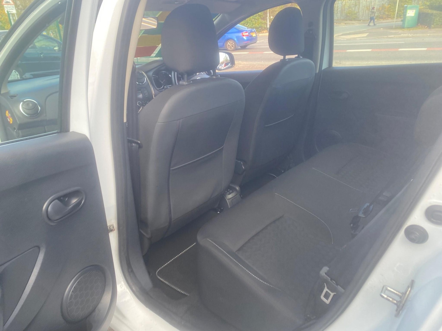 Used Dacia Sandero for sale - 76550566: Photo 31