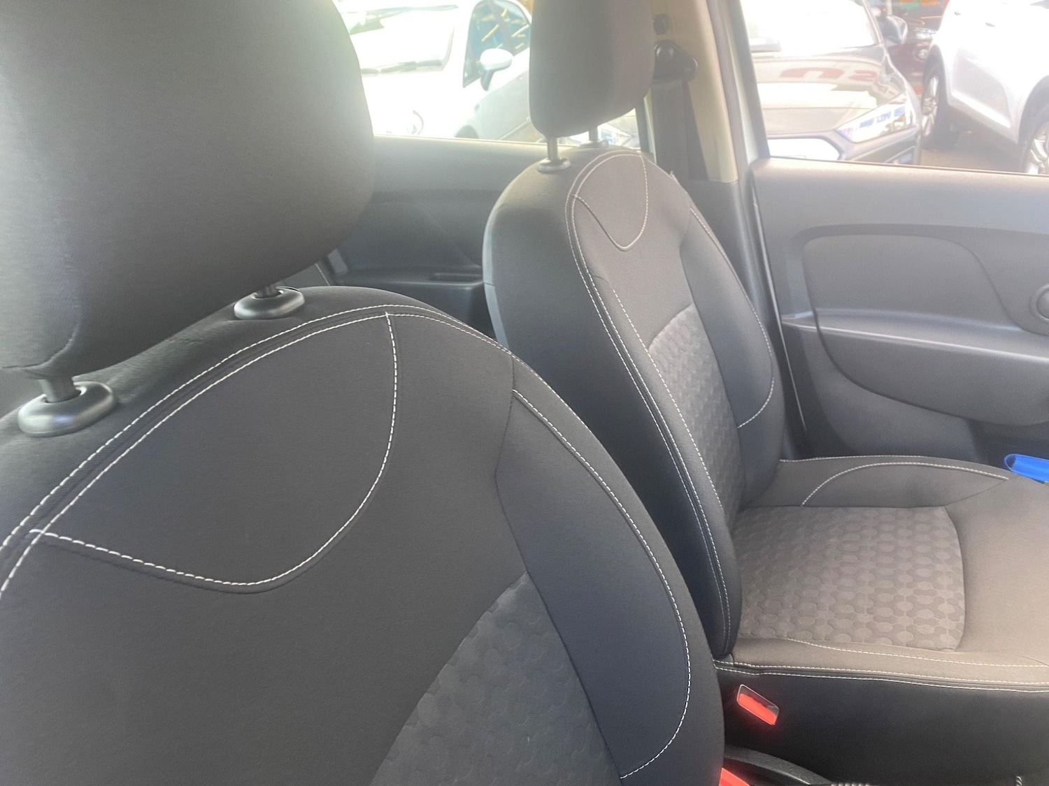 Used Dacia Sandero for sale - 76550566: Photo 63