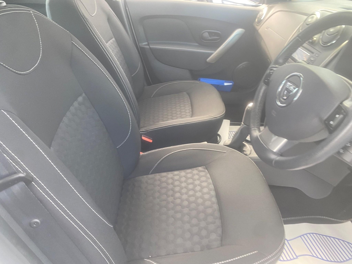 Used Dacia Sandero for sale - 76550566: Photo 70