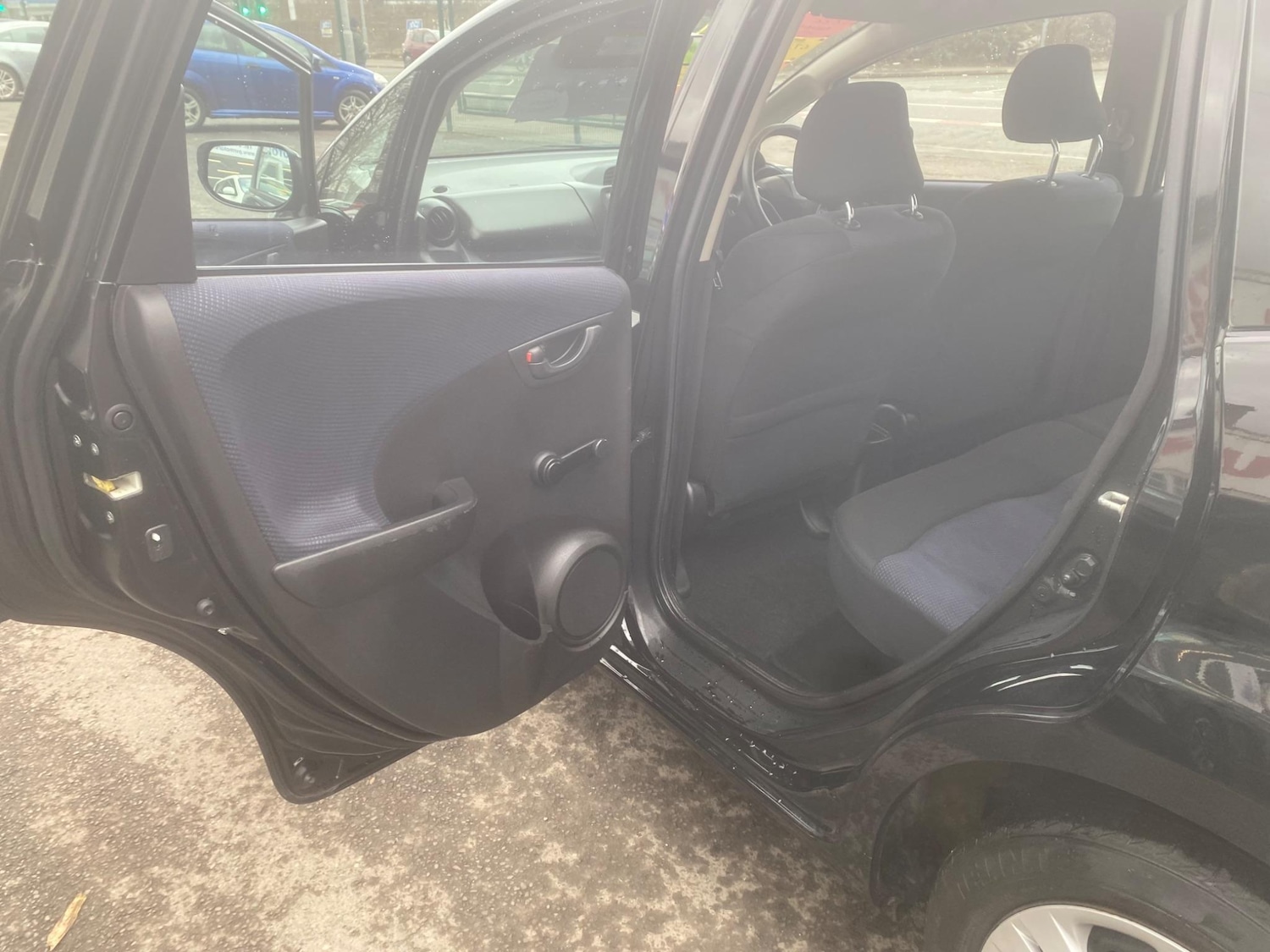 Used Honda Jazz 2013 for sale - 76550063: Photo 27