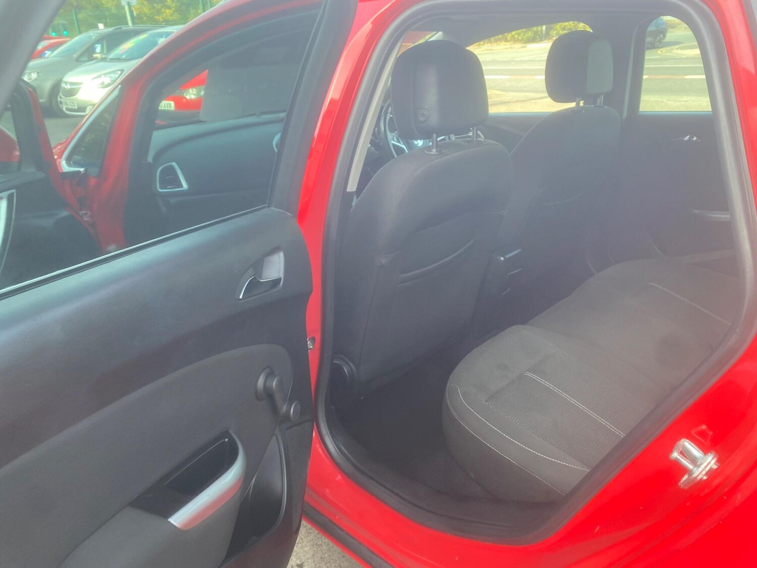 Used Vauxhall Astra 2011 for sale - 76549551: Photo 29