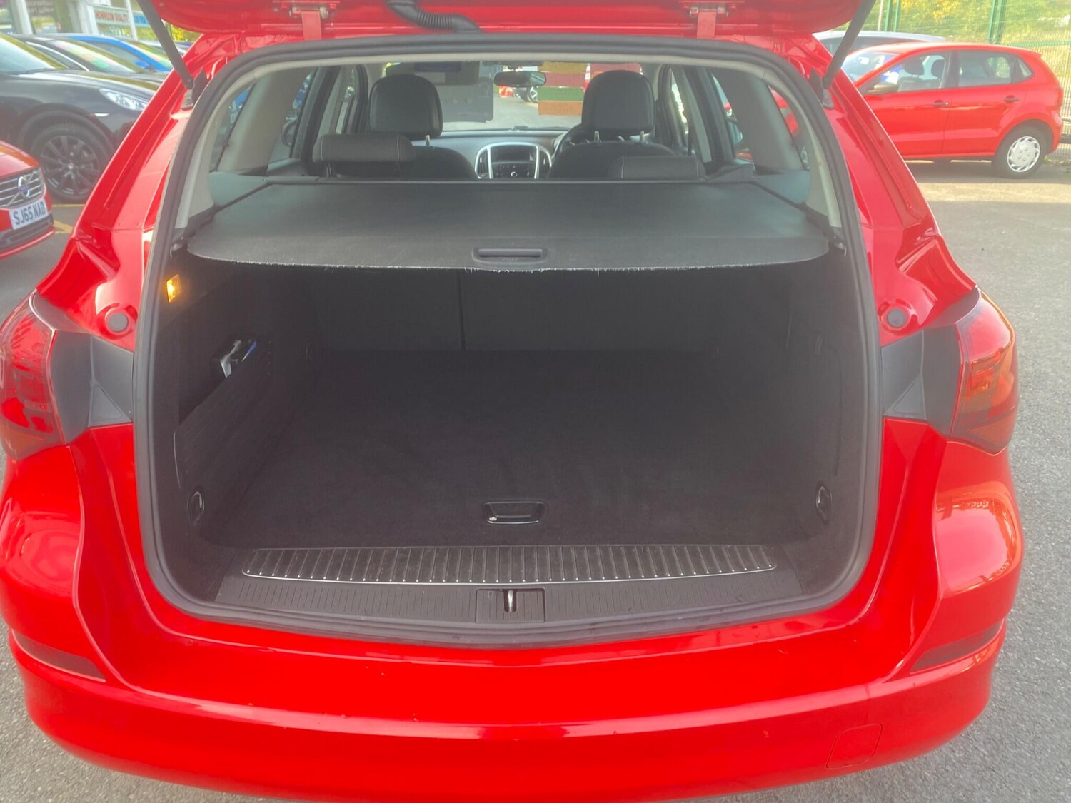 Used Vauxhall Astra 2011 for sale - 76549551: Photo 40