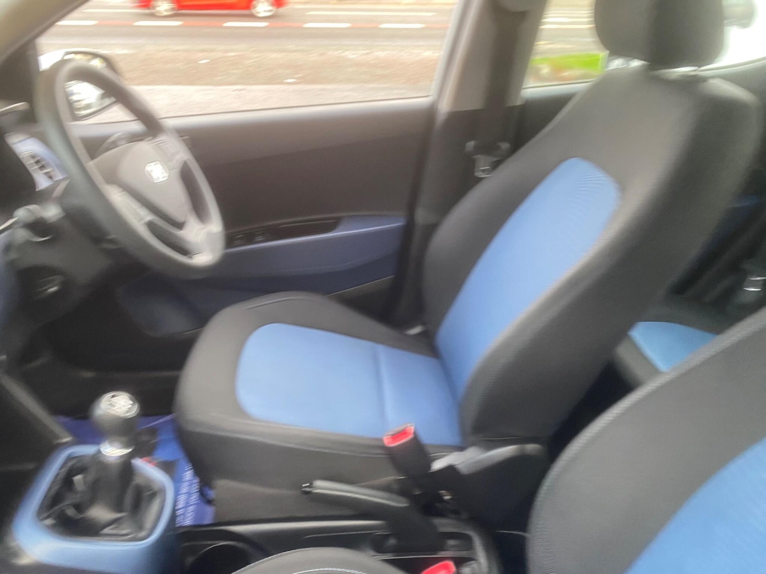 Used Hyundai i10 2014 for sale - 76772040: Photo 26