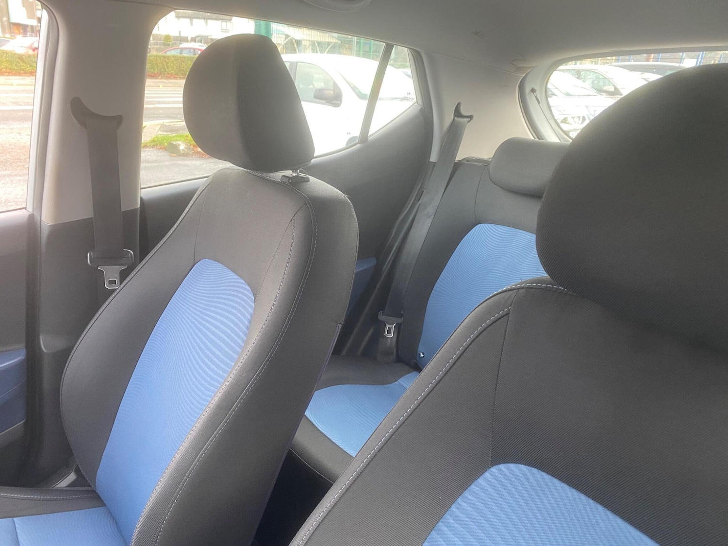 Used Hyundai i10 2014 for sale - 76772040: Photo 27