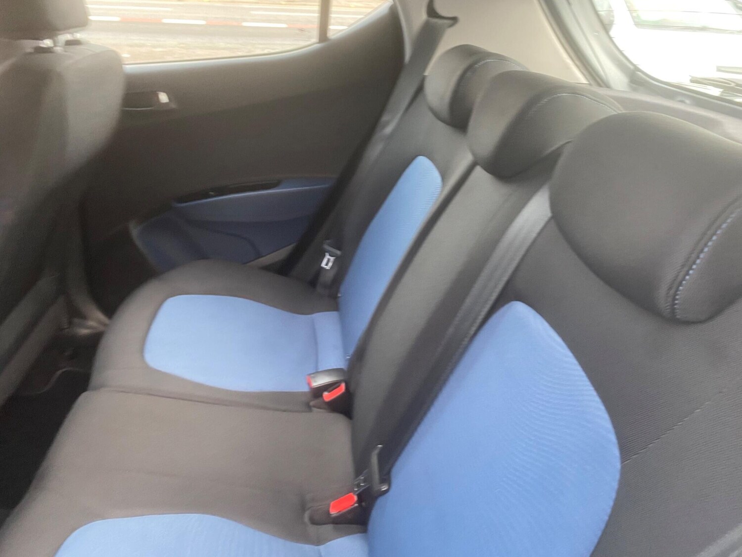 Used Hyundai i10 2014 for sale - 76772040: Photo 28