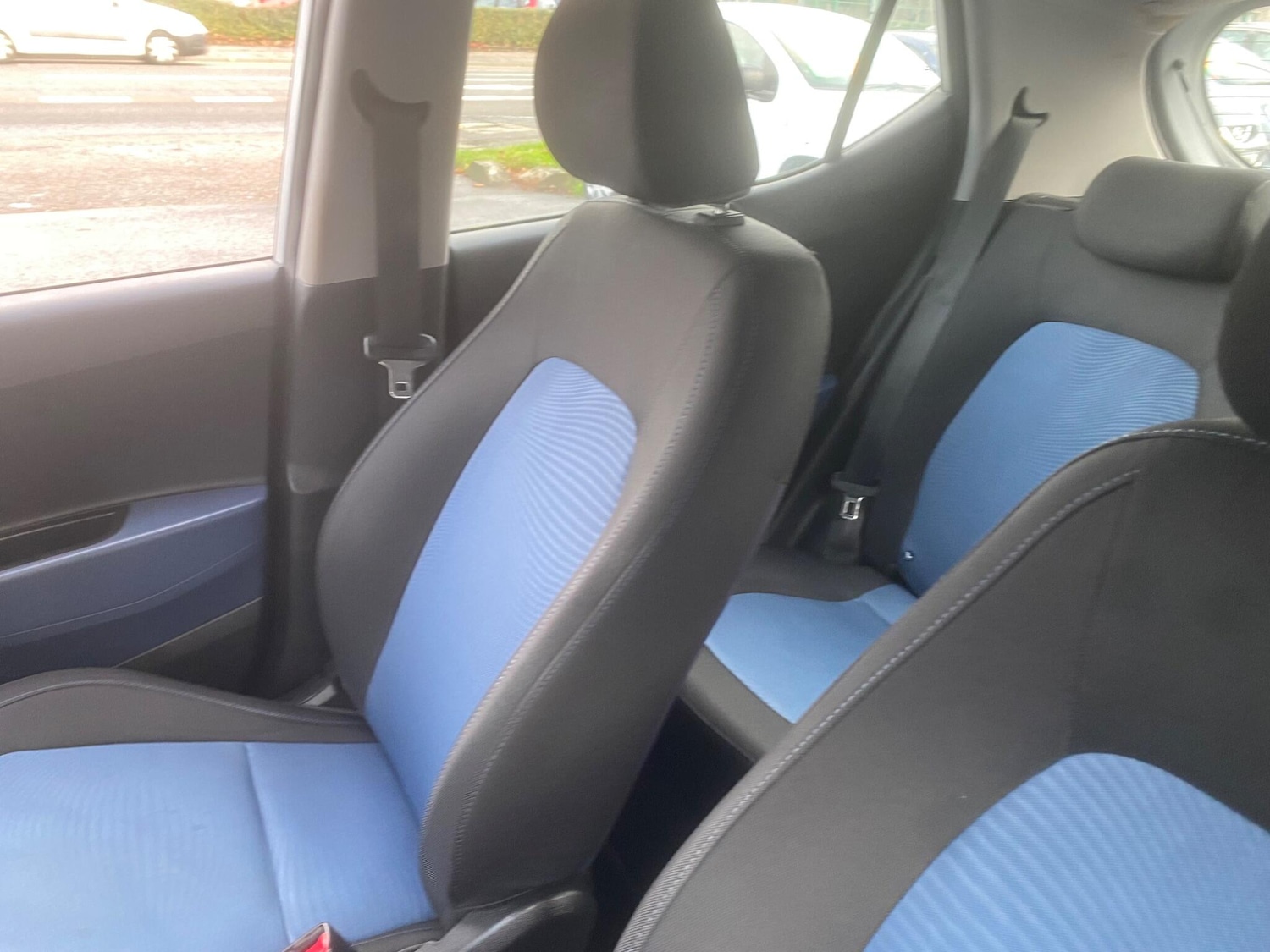 Used Hyundai i10 2014 for sale - 76772040: Photo 39