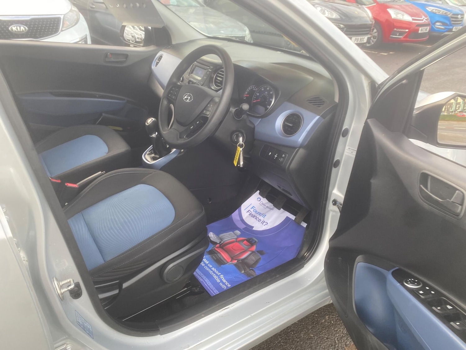 Used Hyundai i10 2014 for sale - 76772040: Photo 65