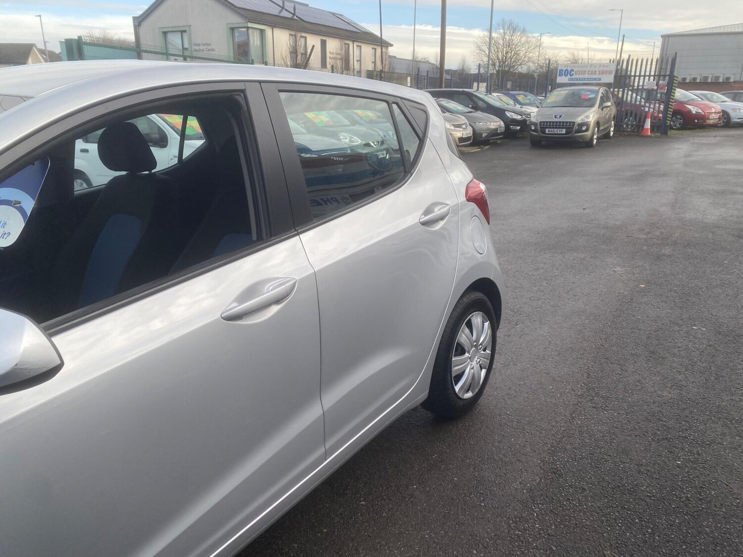 Used Hyundai i10 2014 for sale - 76772040: Photo 76