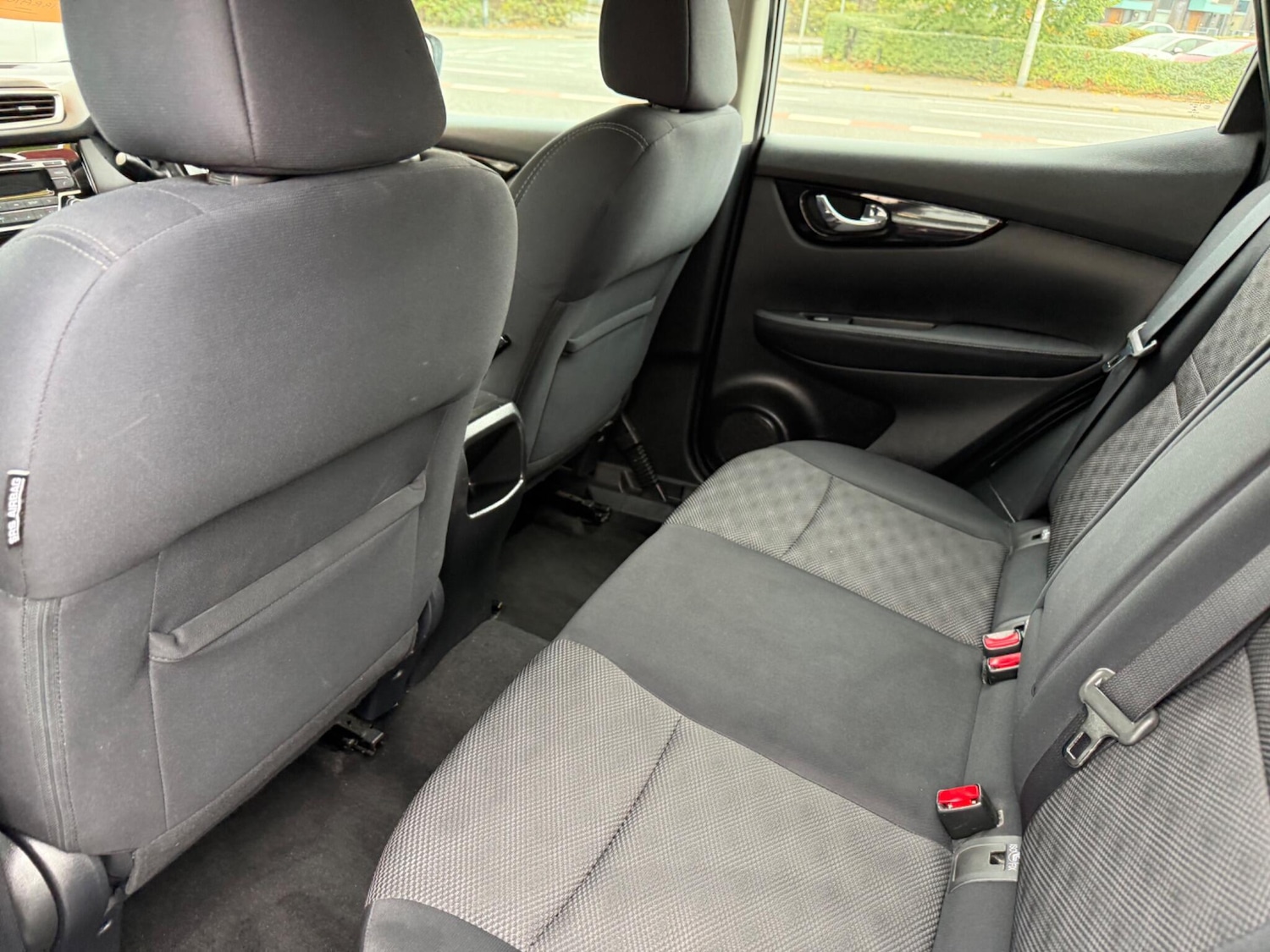 Used Nissan Qashqai for sale - 76995186: Photo 24