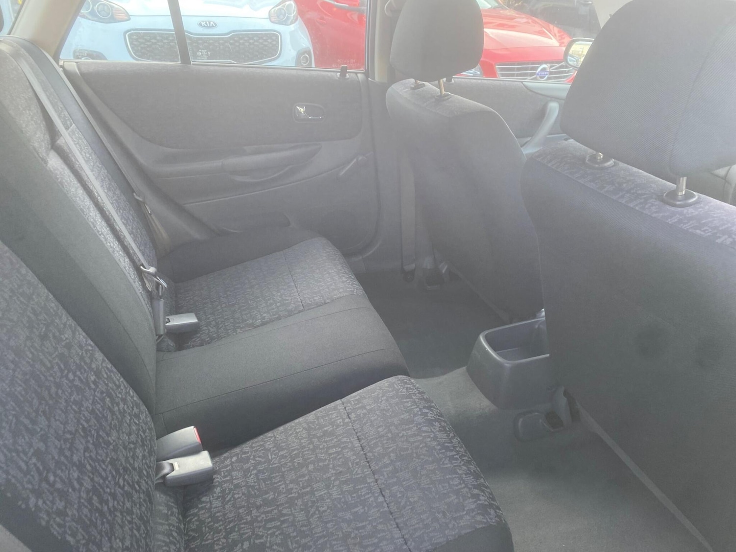 Used Mazda 323 2001 for sale - 76995977: Photo 46