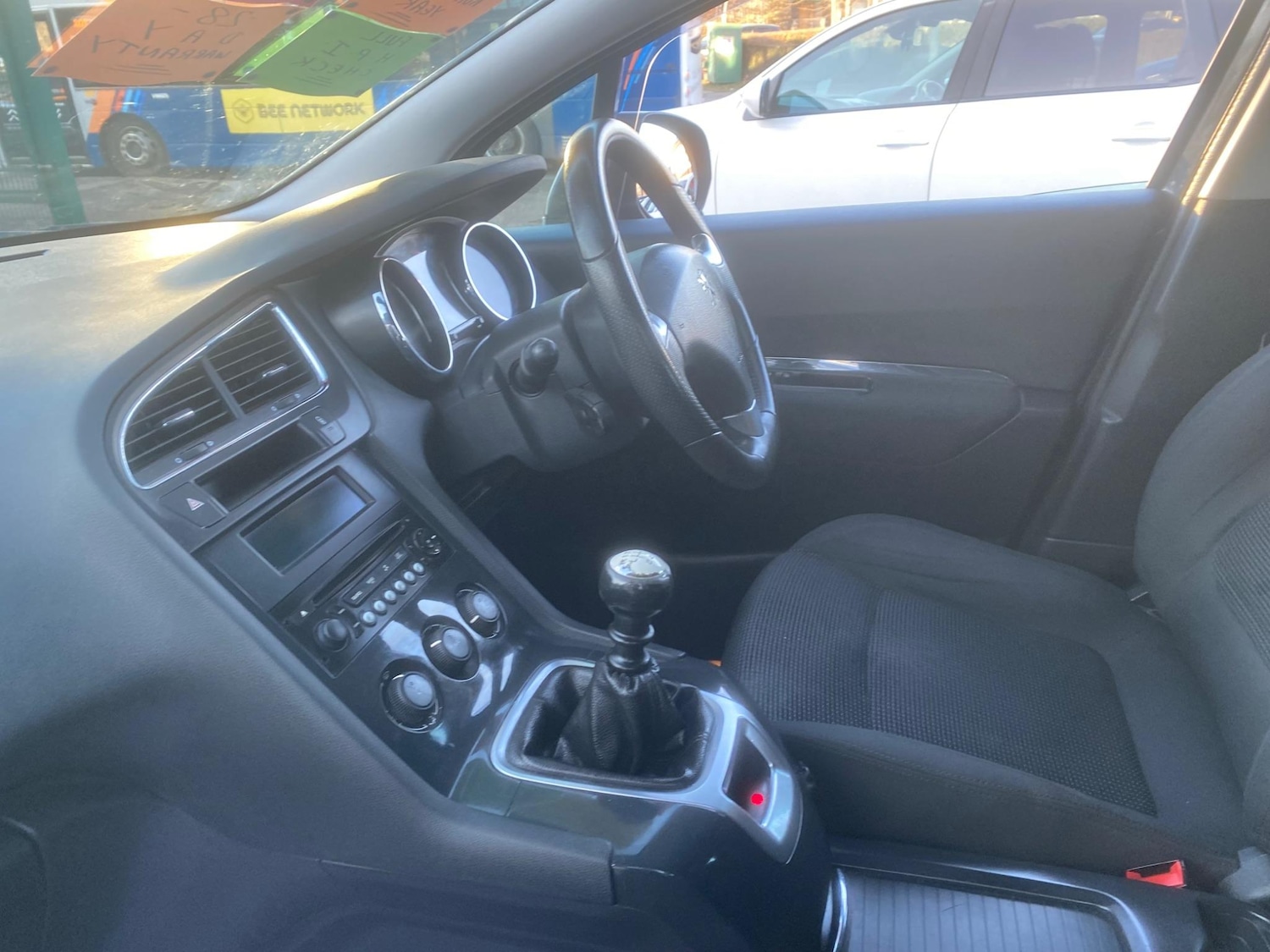 Used Peugeot 5008 2015 for sale - 76550040: Photo 18