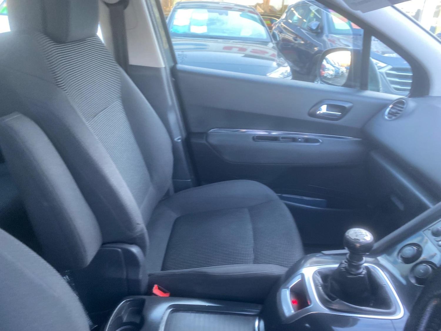 Used Peugeot 5008 2015 for sale - 76550040: Photo 56