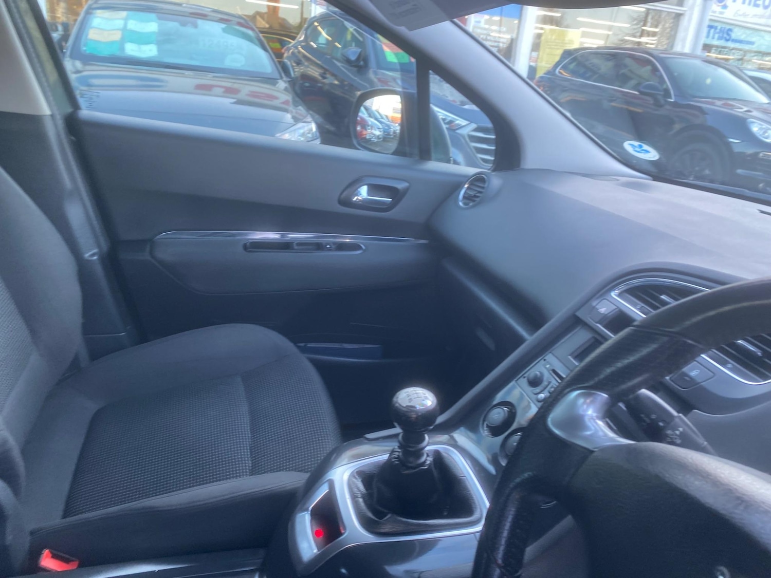 Used Peugeot 5008 2015 for sale - 76550040: Photo 61