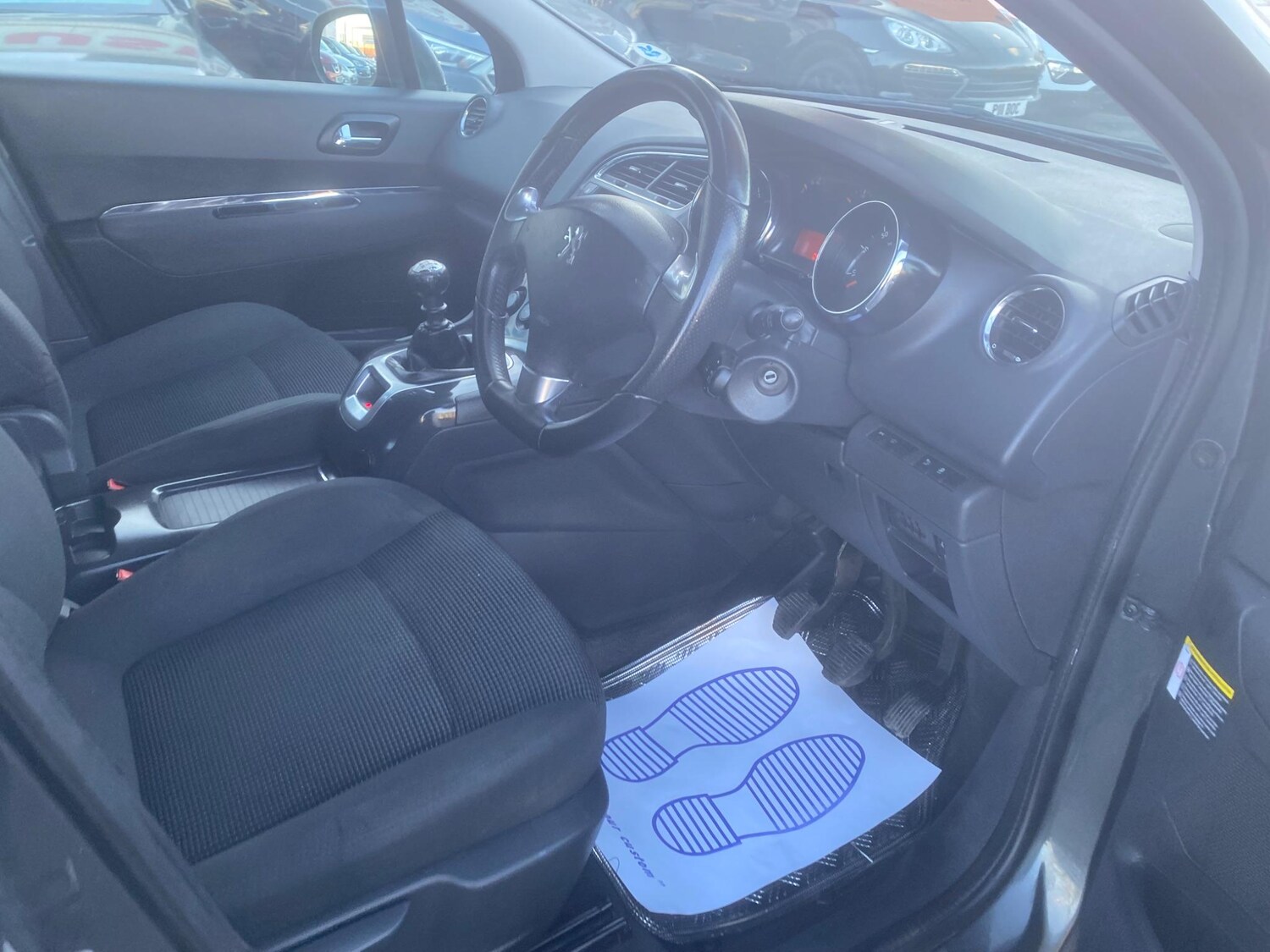 Used Peugeot 5008 2015 for sale - 76550040: Photo 62