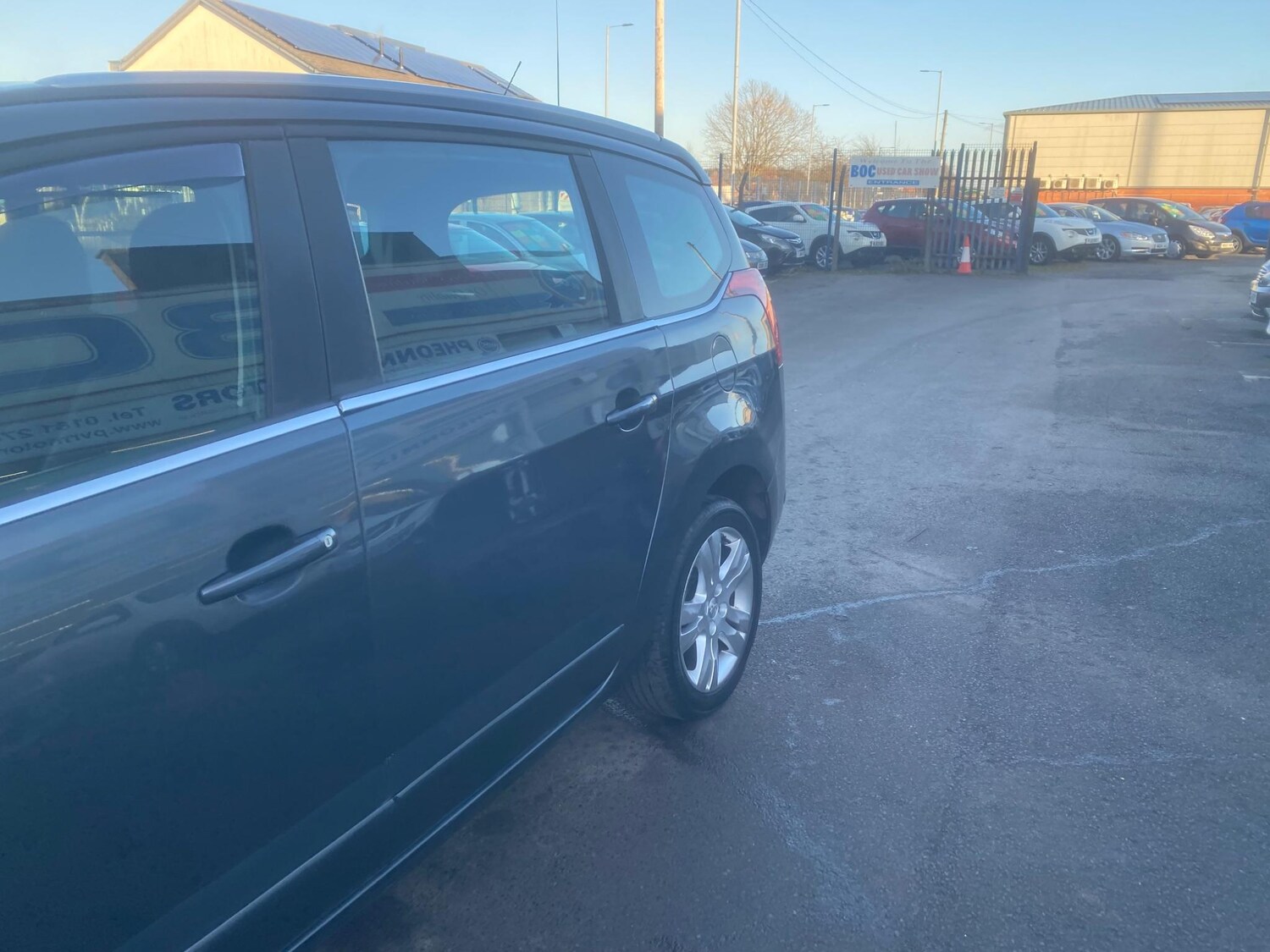 Used Peugeot 5008 2015 for sale - 76550040: Photo 76