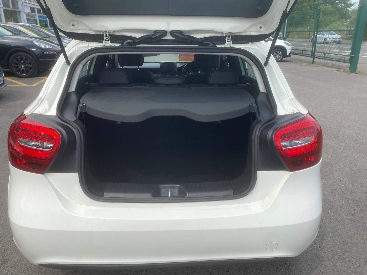 Used Mercedes-Benz A-Class for sale - 76994237: Photo 40