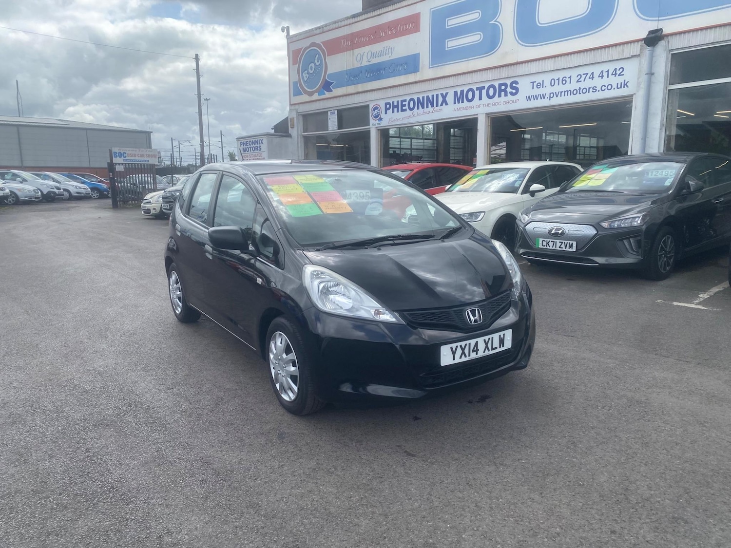 Used Honda Jazz 2014 for sale - 76549818: Photo 2