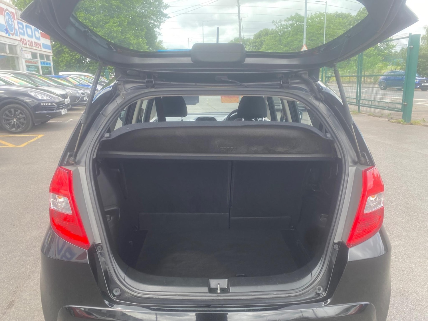 Used Honda Jazz 2014 for sale - 76549818: Photo 32