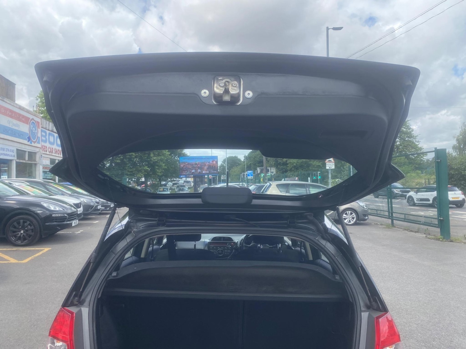 Used Honda Jazz 2014 for sale - 76549818: Photo 37