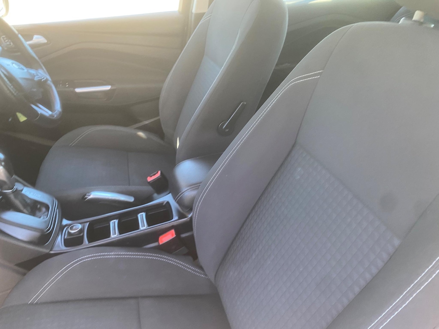 Used Ford Grand C-Max 2016 for sale - 76549381: Photo 23