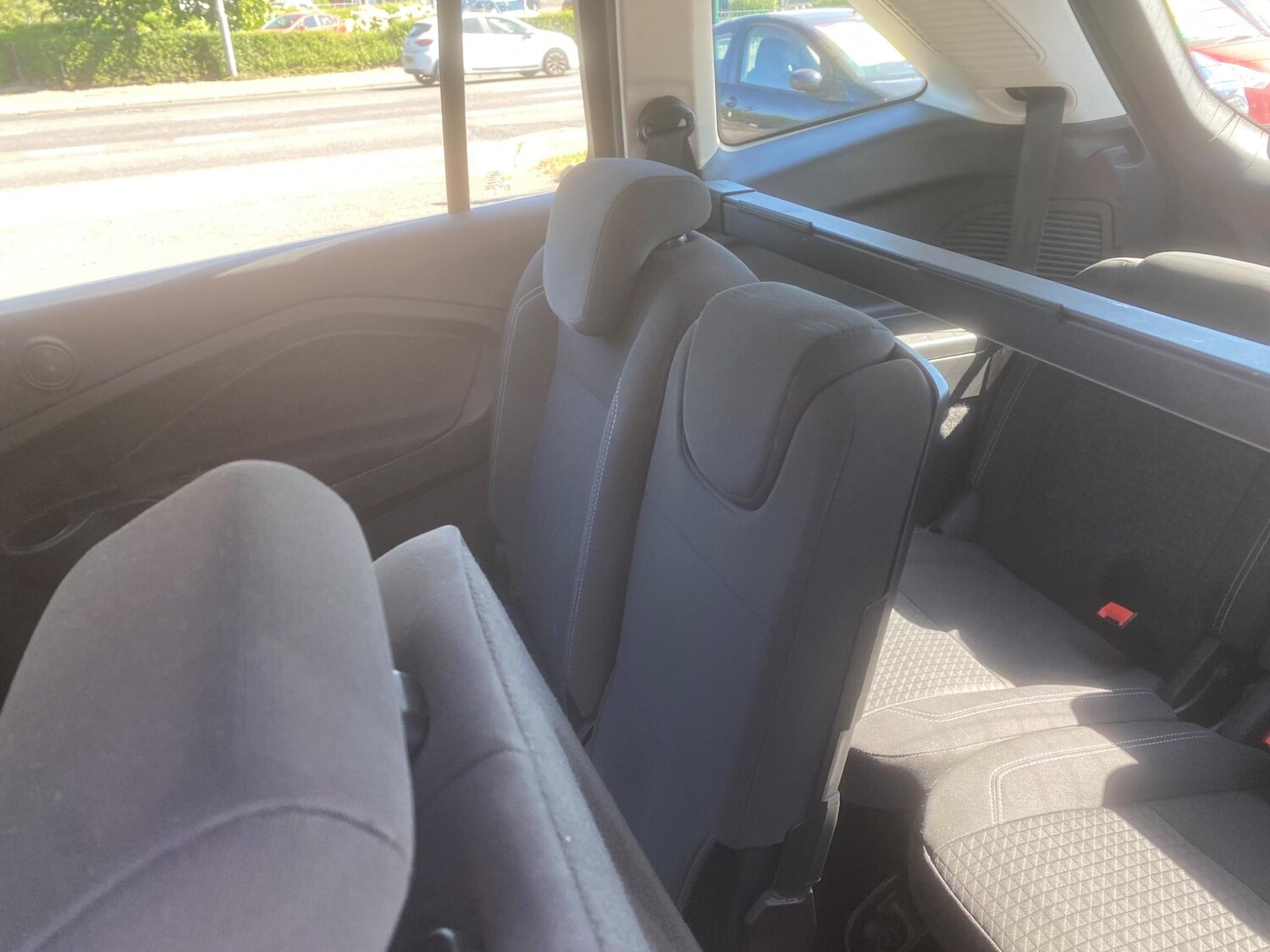 Used Ford Grand C-Max 2016 for sale - 76549381: Photo 31