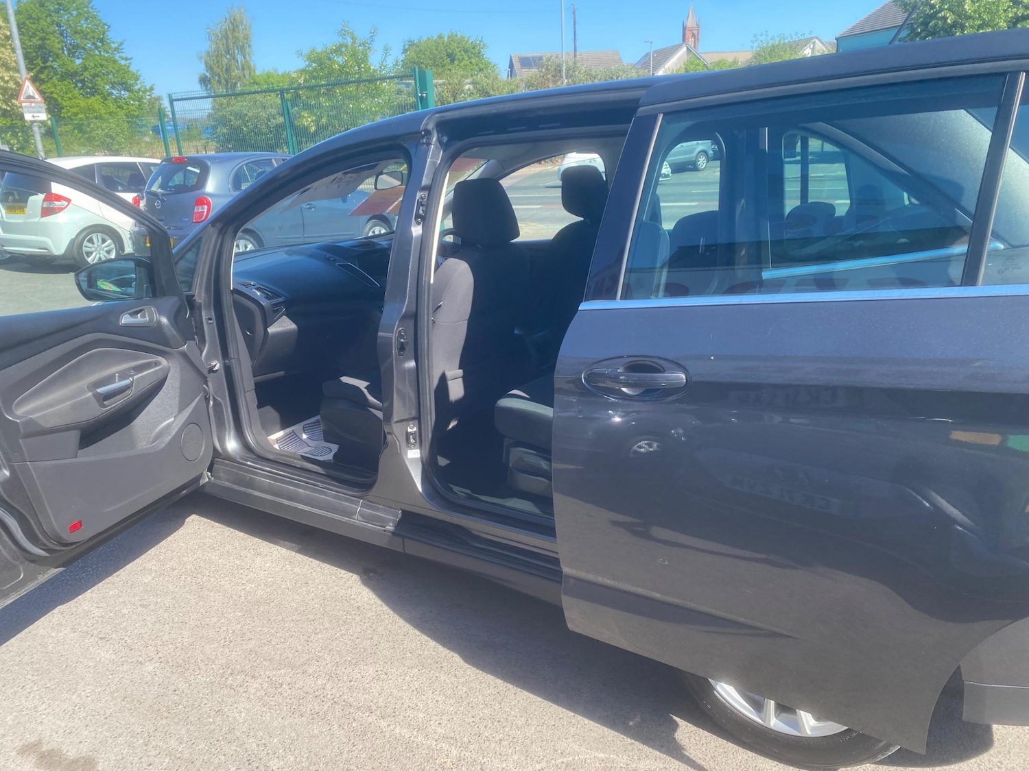 Used Ford Grand C-Max 2016 for sale - 76549381: Photo 37