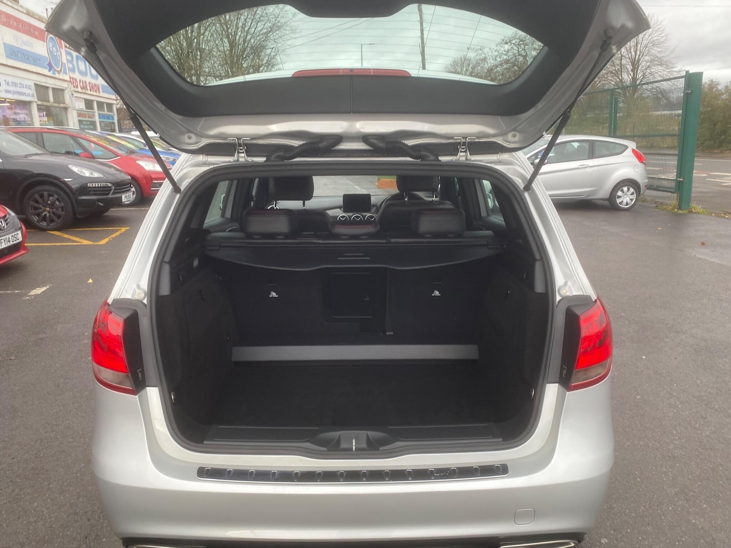 Used Mercedes-Benz B Class 2016 for sale - 76727104: Photo 26