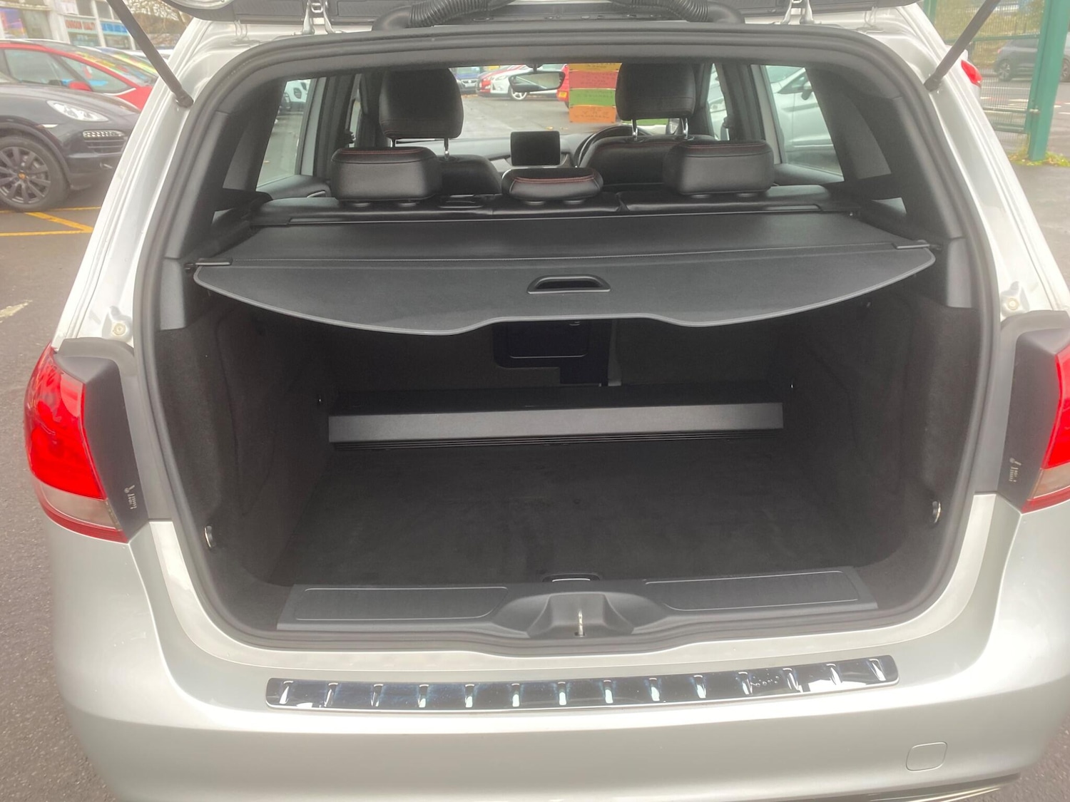 Used Mercedes-Benz B Class 2016 for sale - 76727104: Photo 48