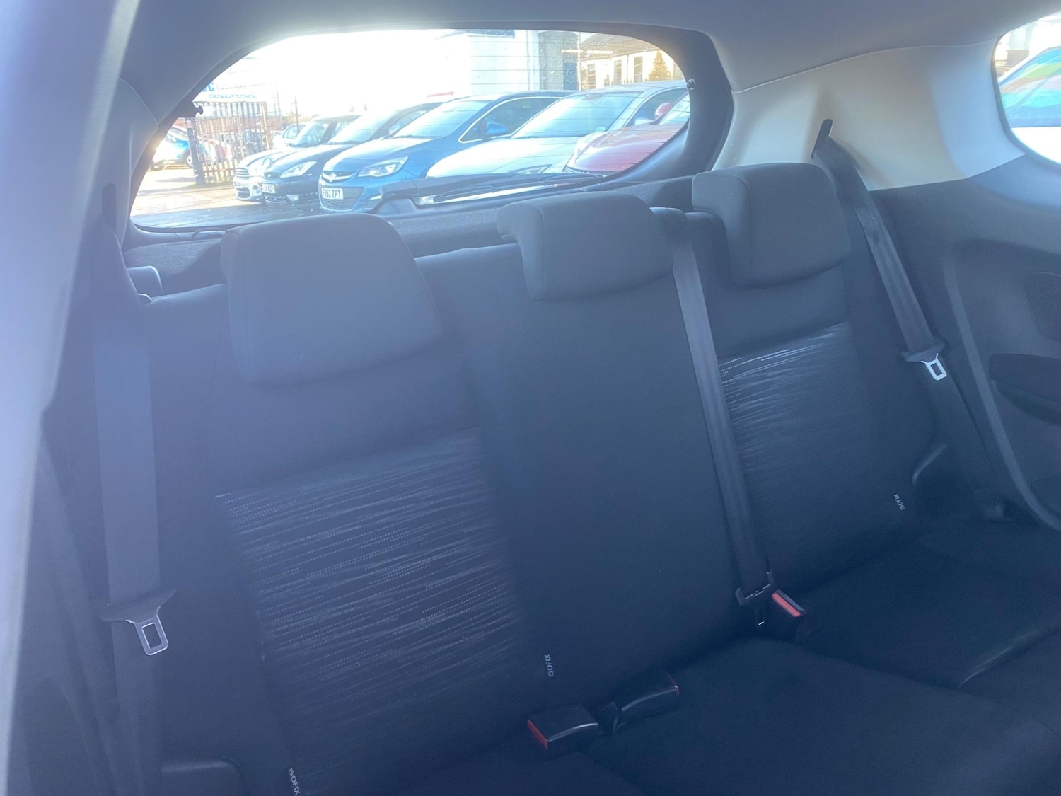 Used Peugeot 208 2016 for sale - 76551030: Photo 65